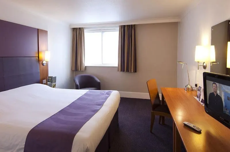Premier Inn Blackpool Airport-1