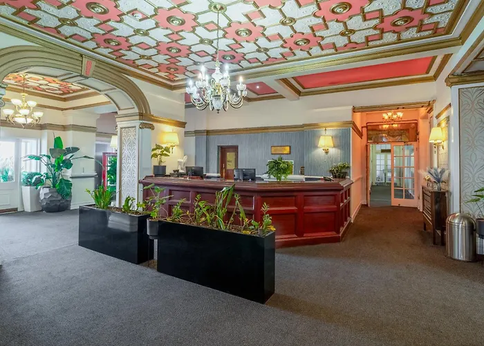 Savoy (Adults Only)Airport Hotel